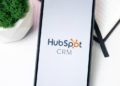 Comment utiliser HubSpot pour identifier vos les leads les plus chauds grâce au scoring automatisé