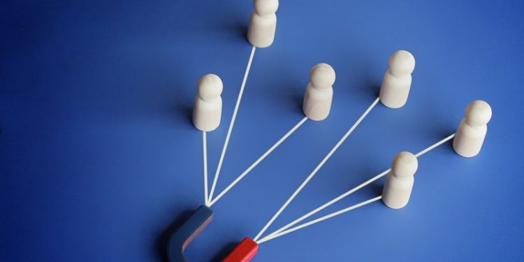 Lead nurturing automatisé : comment construire un parcours client fluide sans intervention humaine ?