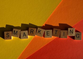 Le Smarketing (Sales & marketing Alignment) : les piliers pour vos équipes travaillent ensemble et augmentent leur efficacité